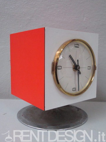 rent design orologio cubo vintage