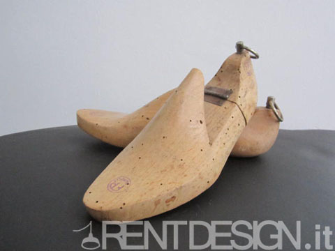 rent design oggettistica vecchie forme scarpe